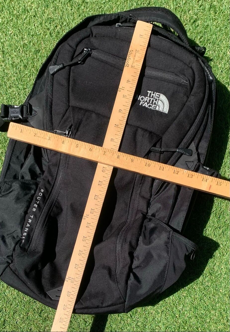 THE NORTH FACE Router Transit black School Work HIKE DAY Backpack Bag - Picture 3 of 12